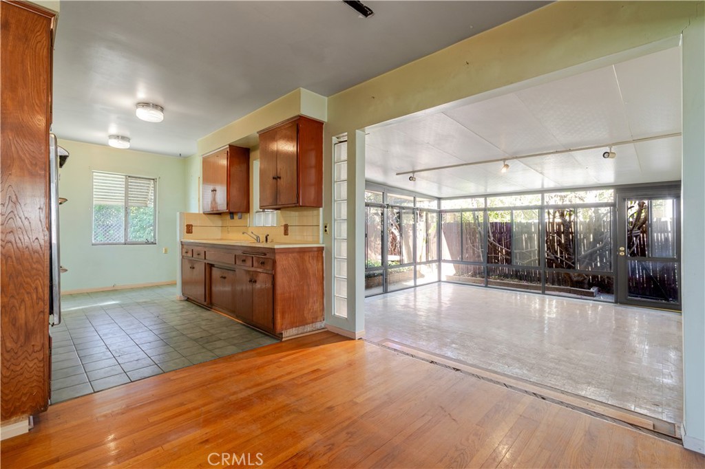 MLS #SR25273176 image #3