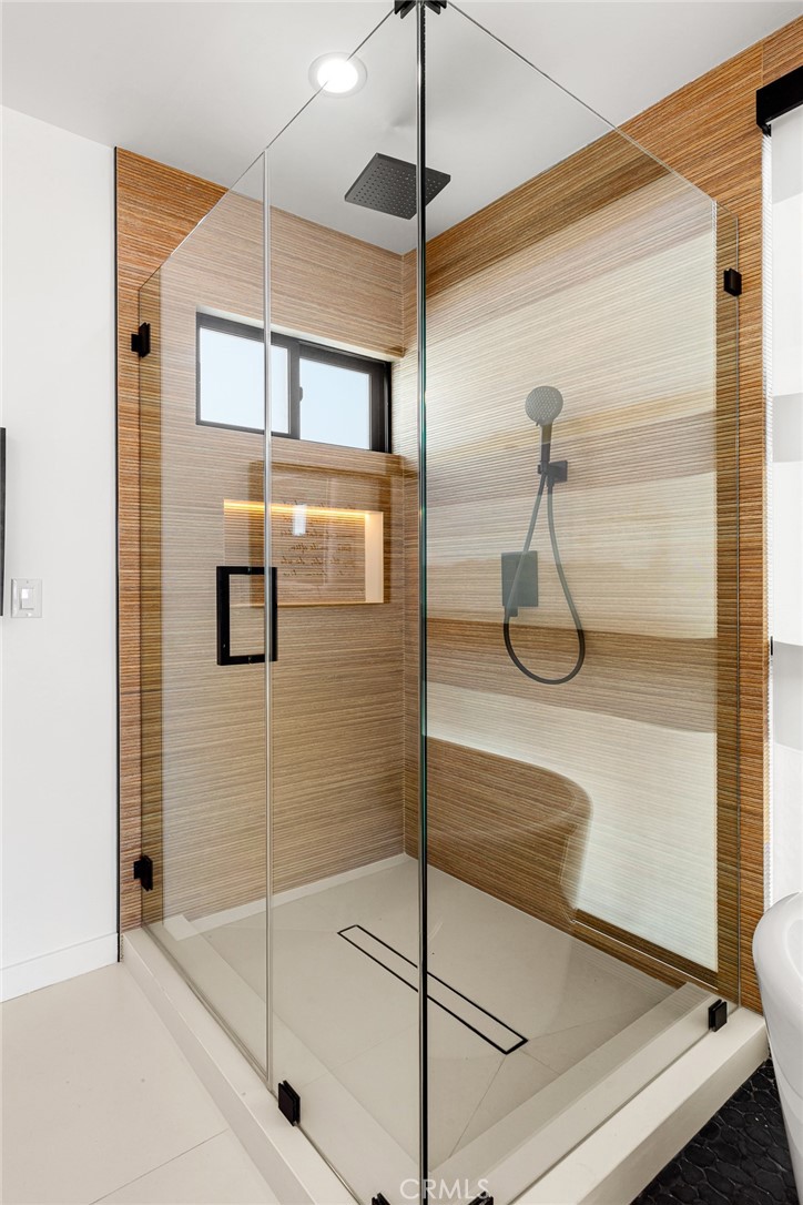 MLS #SR25273188 image #7