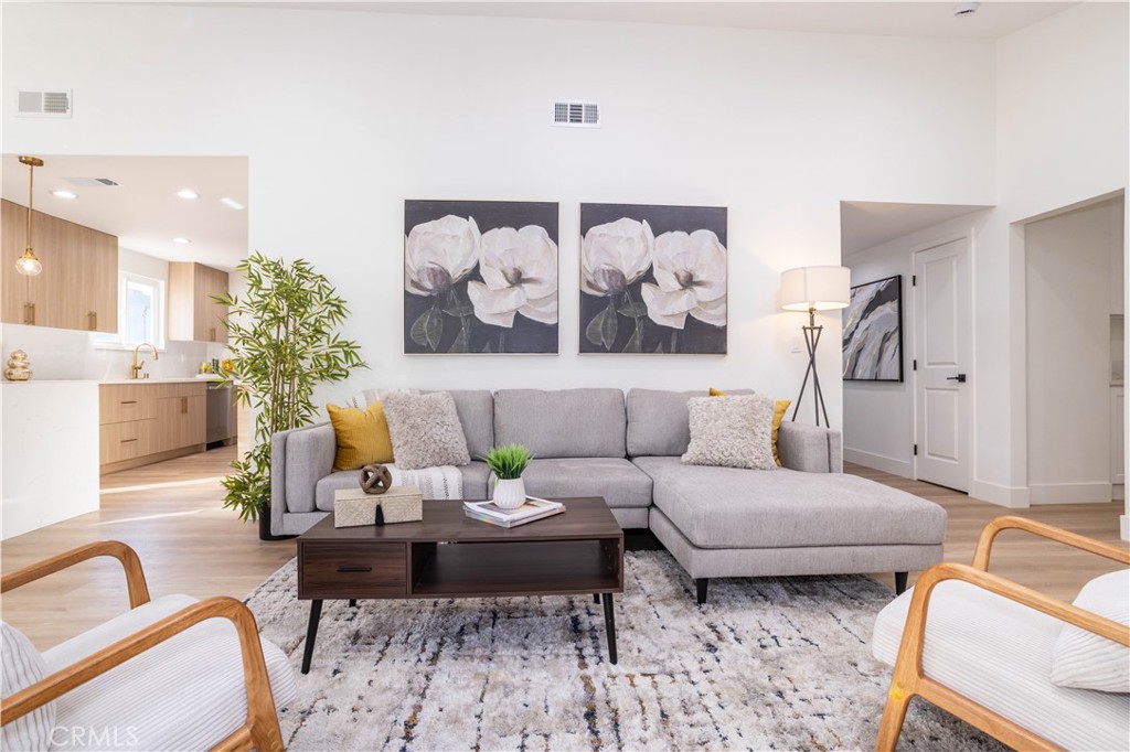 MLS #SR25273190 image #3