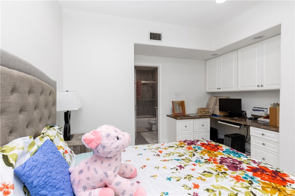 MLS #SR25273316 image #16