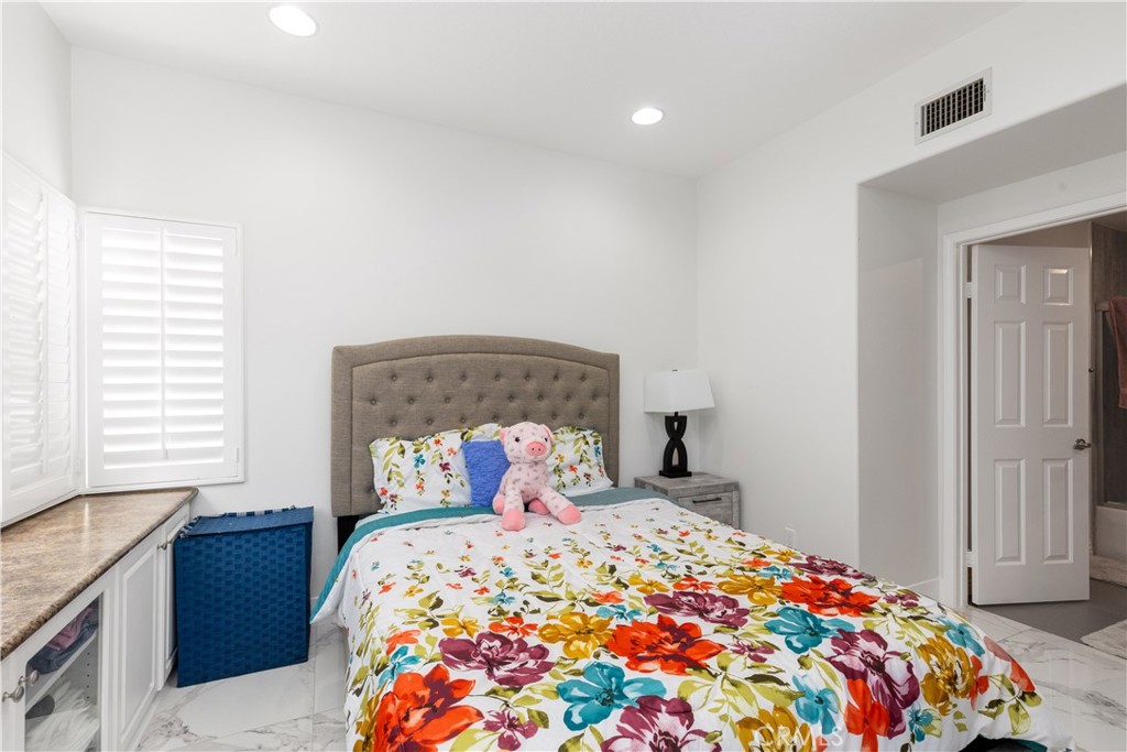 MLS #SR25273316 image #18