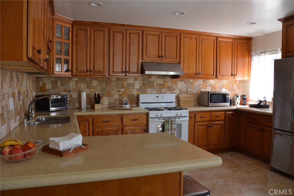 MLS #SR25273325 image #2