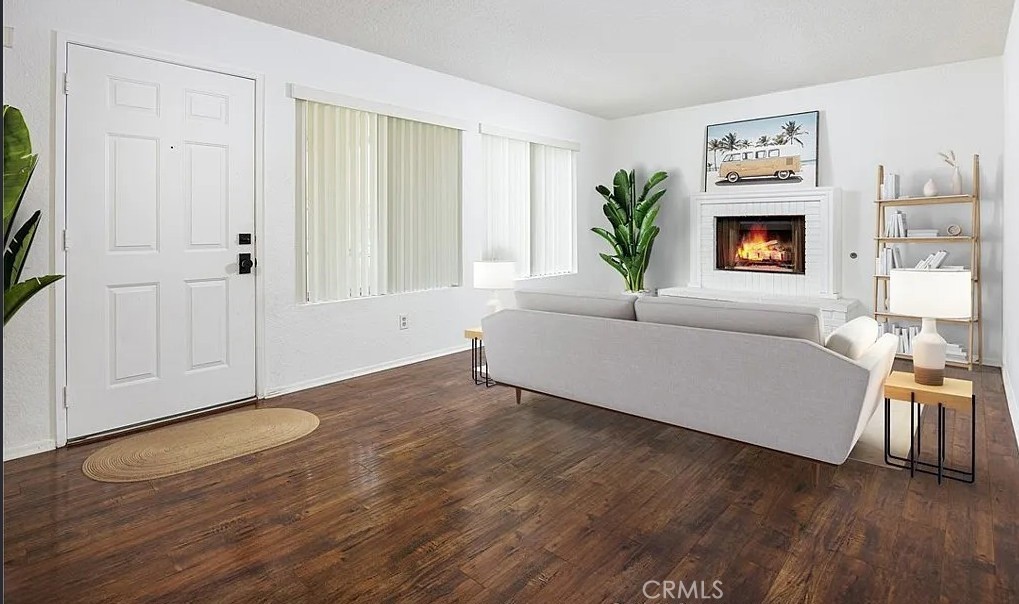 MLS #SR25273339 image #1