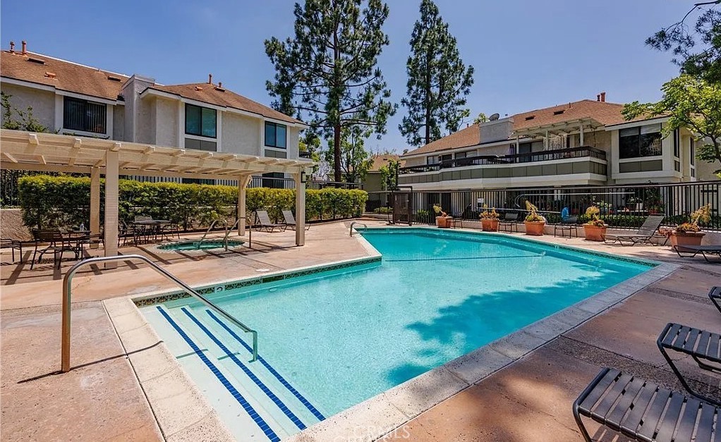 MLS #SR25273339 image #17