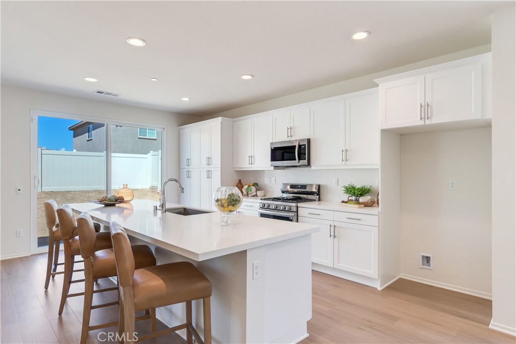 MLS #SR25273362 image #7