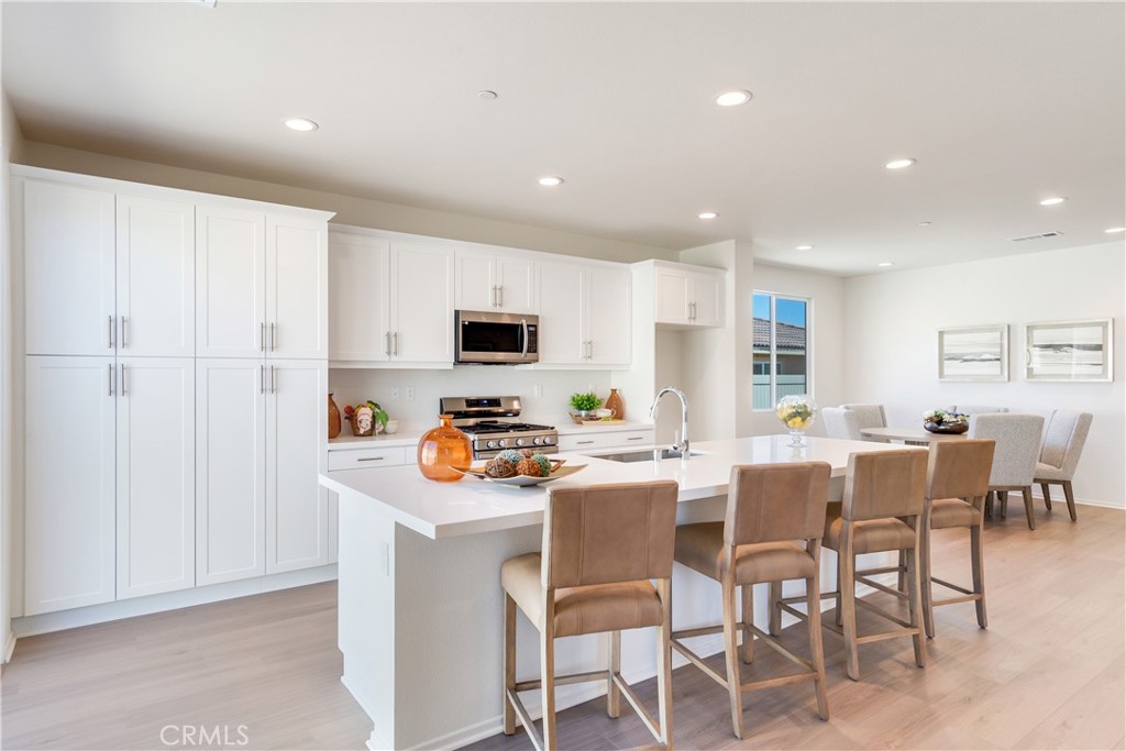 MLS #SR25273362 image #8