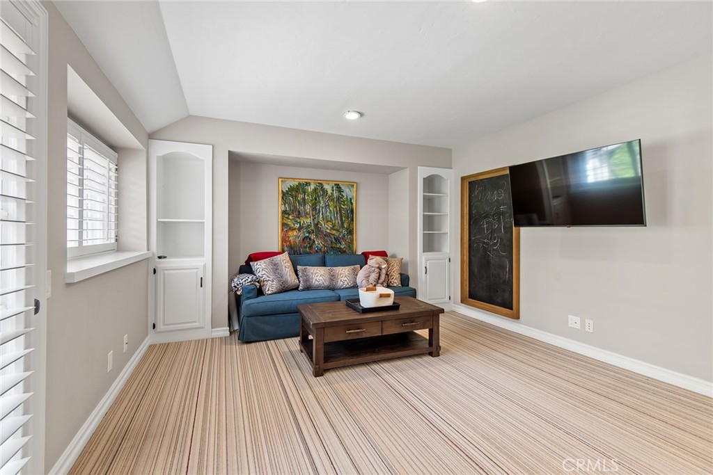 MLS #SR25273371 image #23