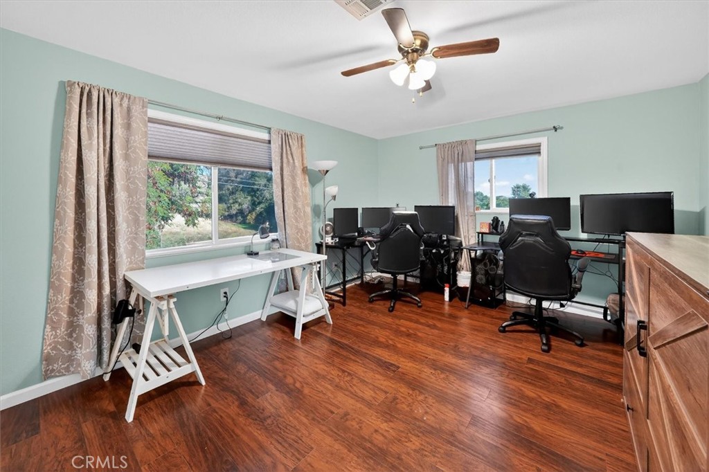 MLS #SR25273395 image #24