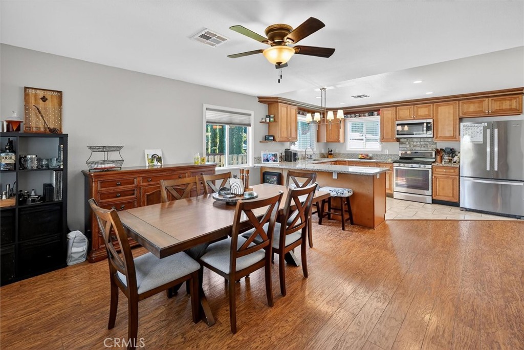 MLS #SR25273395 image #6