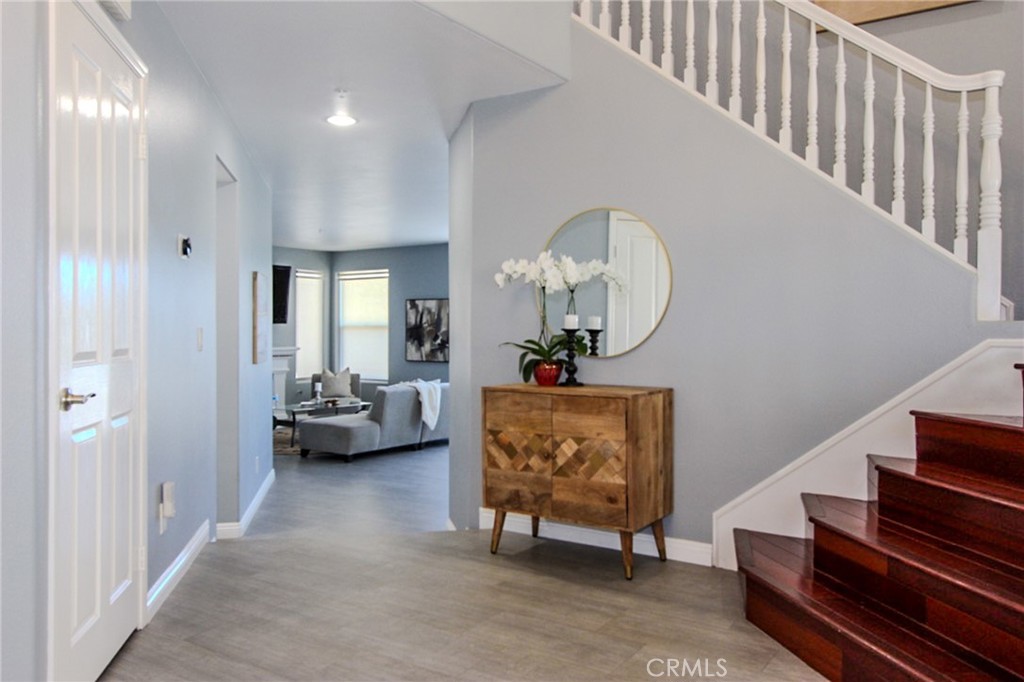 MLS #SR25273403 image #10