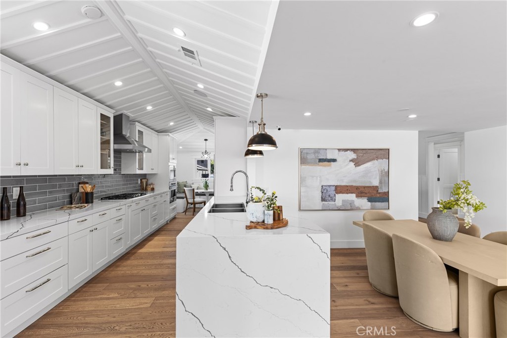 MLS #SR25263976 image #12