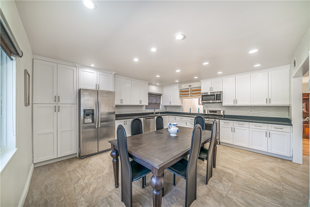 MLS #SR25273504 image #11