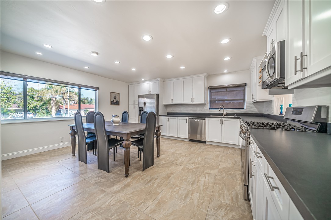 MLS #SR25273504 image #5