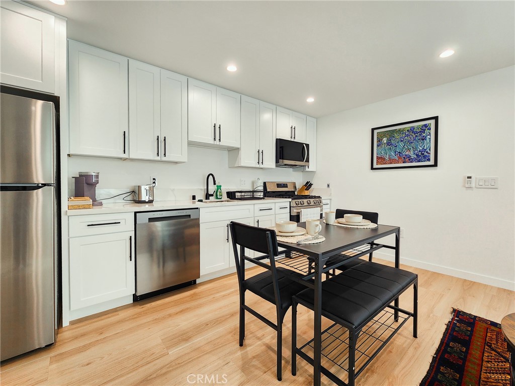 MLS #SR25273555 image #1