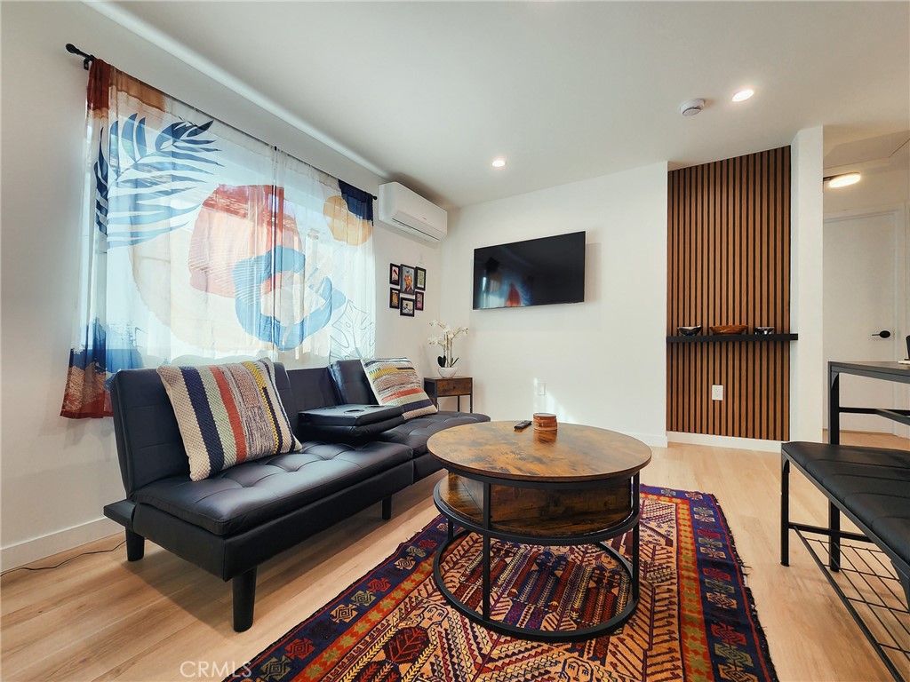 MLS #SR25273555 image #3