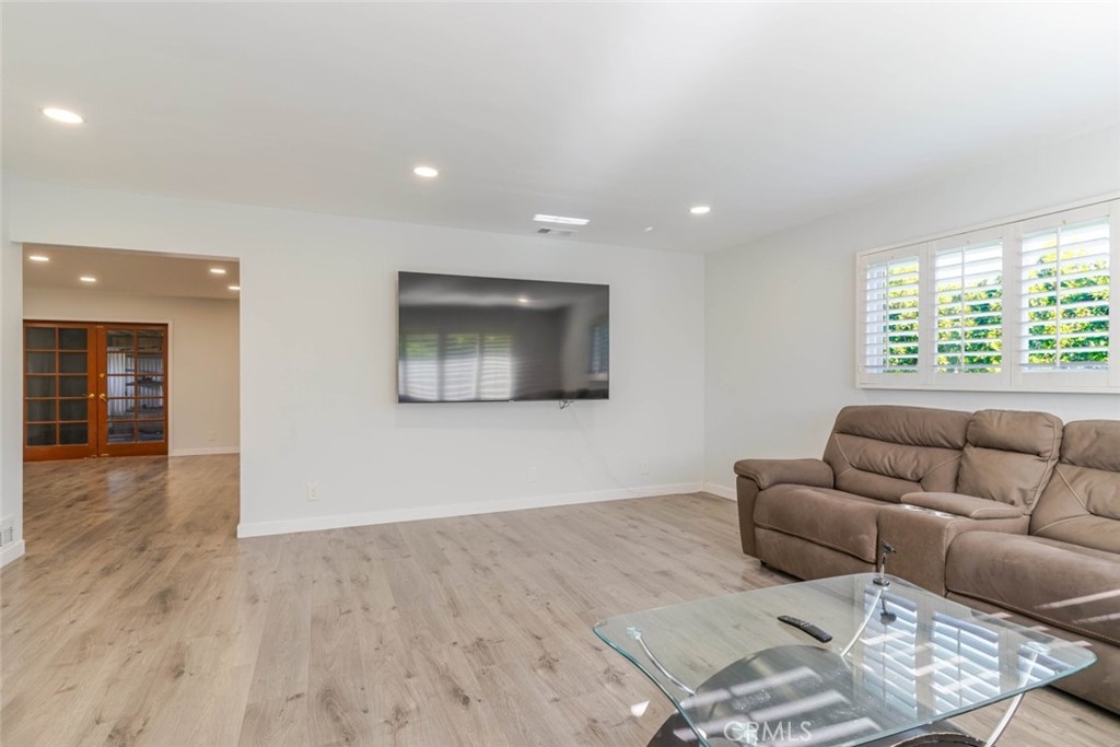 MLS #SR25273574 image #7