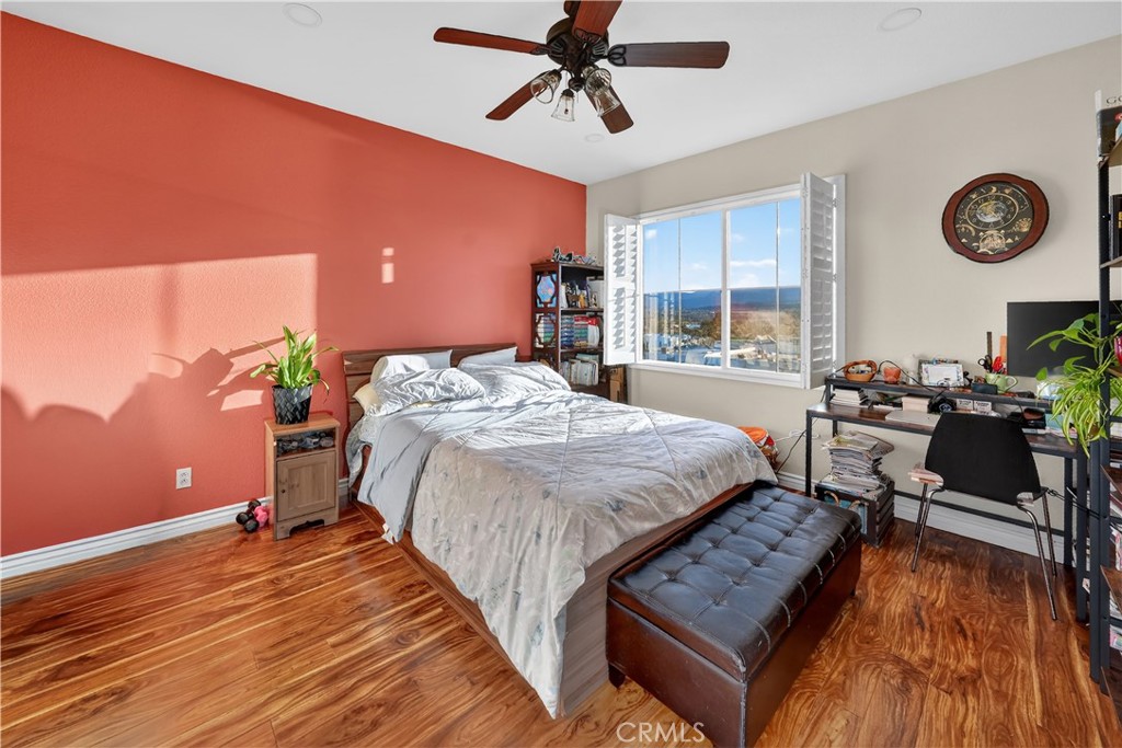 MLS #SR25273592 image #16