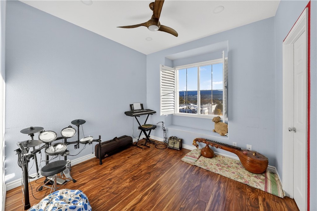 MLS #SR25273592 image #22