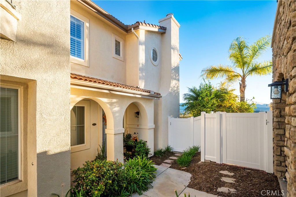 MLS #SR25273592 image #3