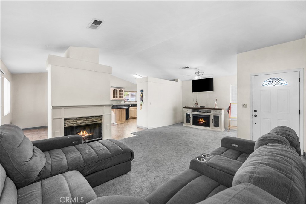 MLS #SR25273594 image #17