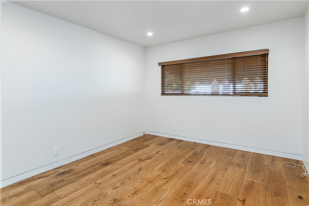 MLS #SR25273595 image #10