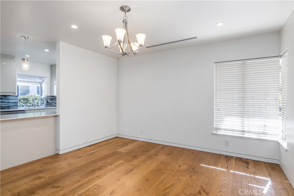 MLS #SR25273595 image #5