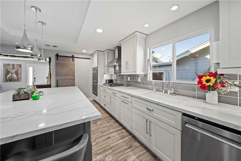 MLS #SR25273602 image #11