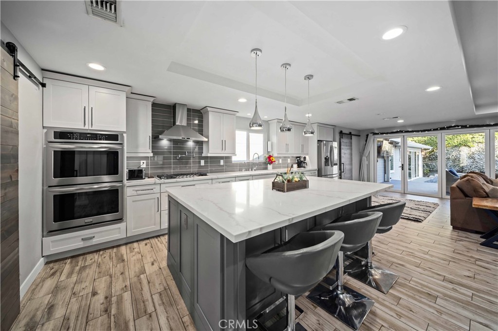 MLS #SR25273602 image #14