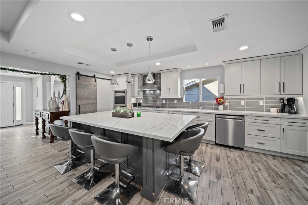 MLS #SR25273602 image #9