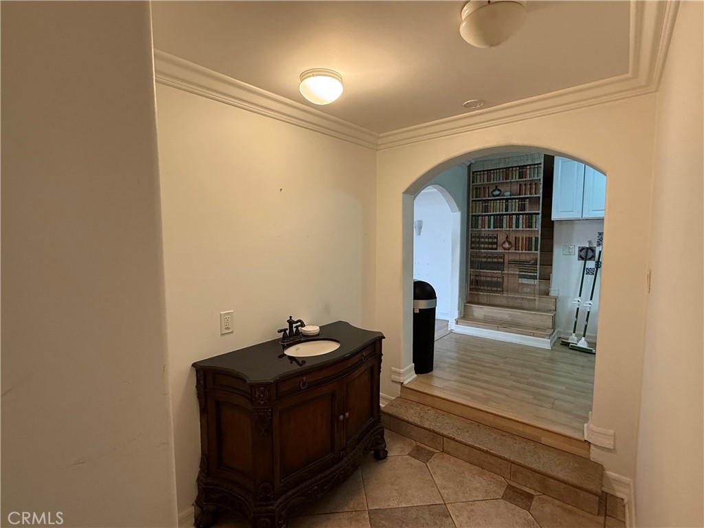 MLS #SR25273658 image #9