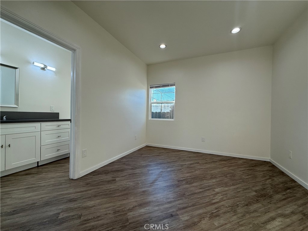 MLS #SR25273682 image #8