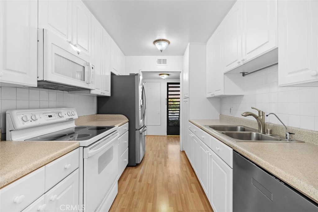 MLS #SR25273771 image #2