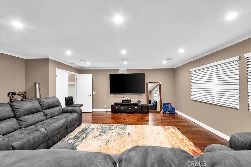 MLS #SR25273783 image #20