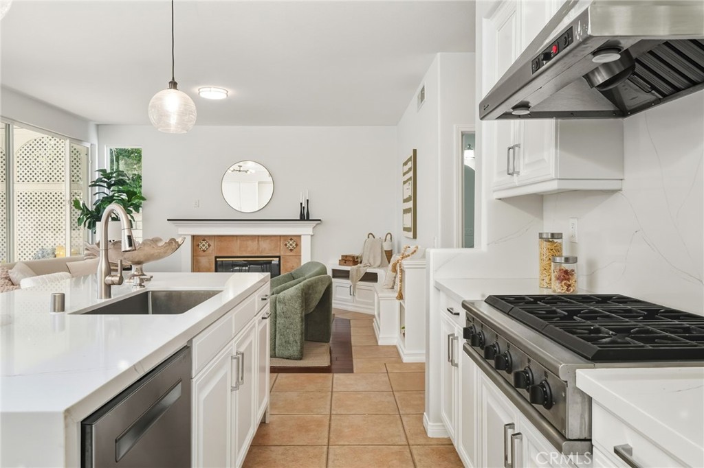 MLS #SR25273847 image #24