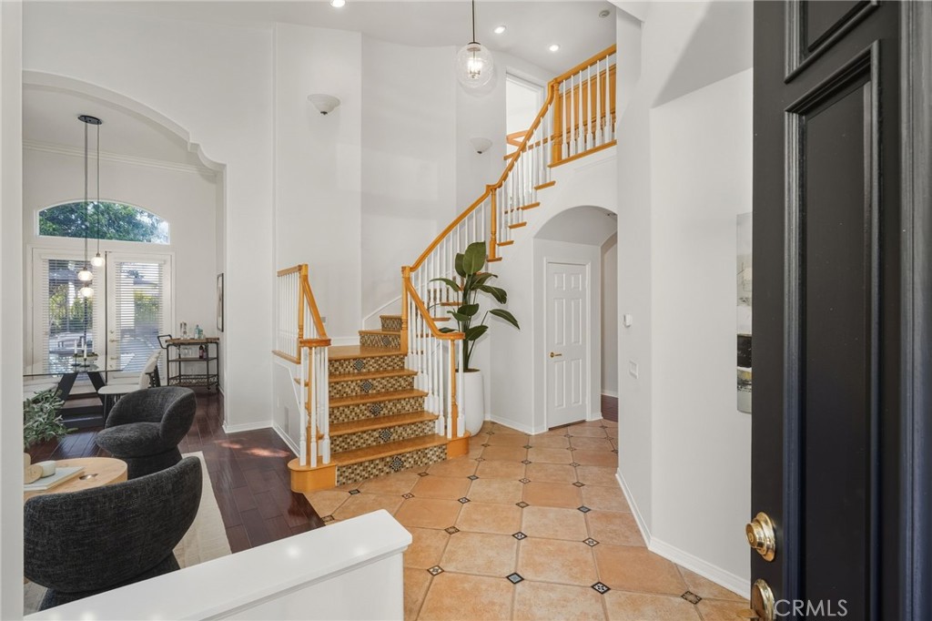 MLS #SR25273847 image #5