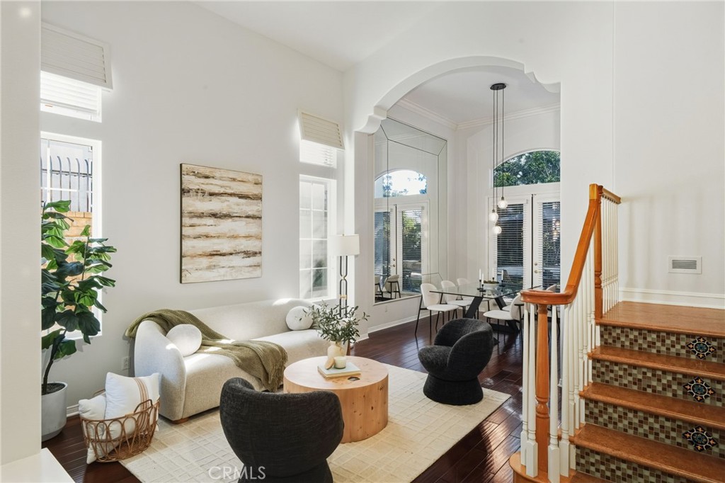 MLS #SR25273847 image #9