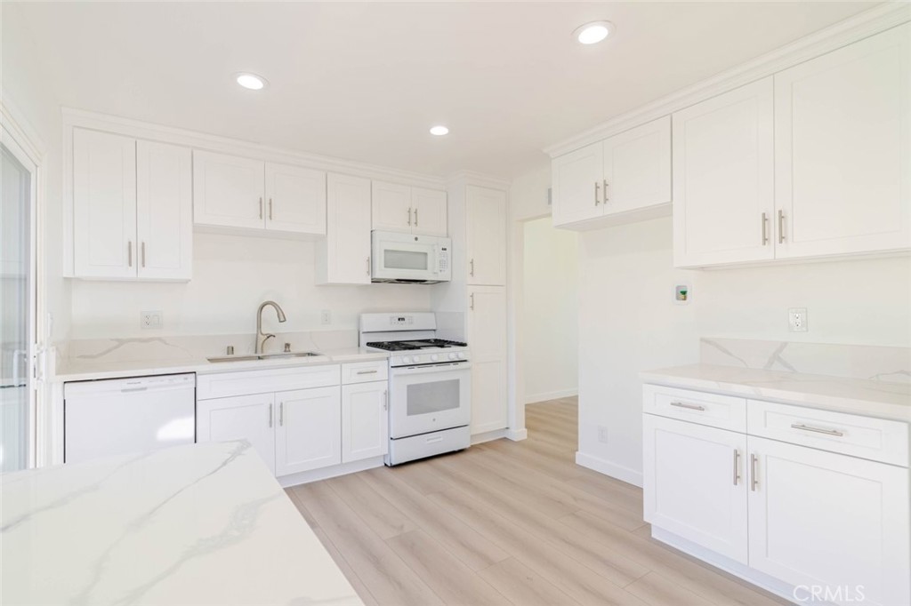 MLS #SR25273859 image #10