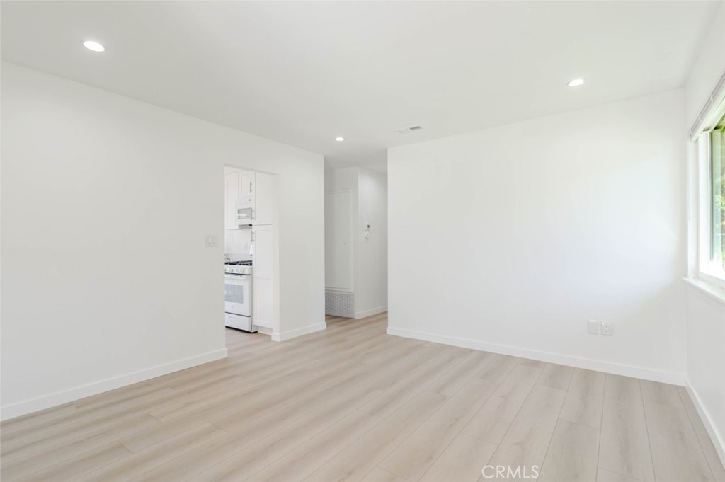 MLS #SR25273859 image #7