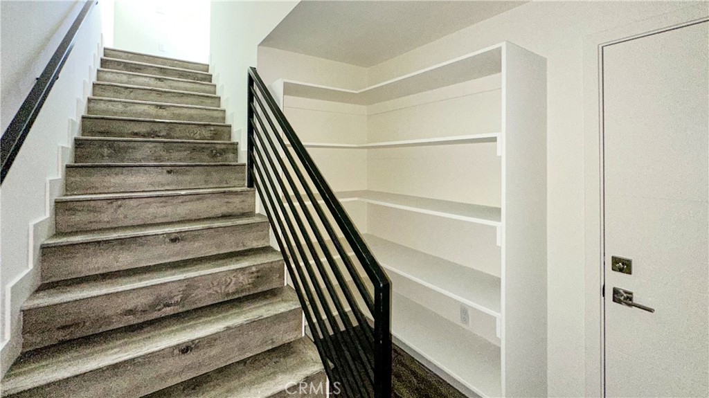 MLS #SR25273916 image #2