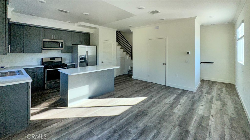 MLS #SR25273916 image #4