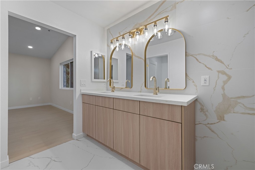 MLS #SR25273939 image #26