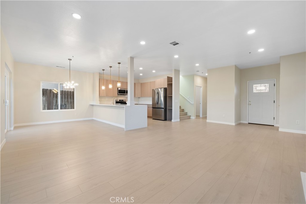 MLS #SR25273939 image #5