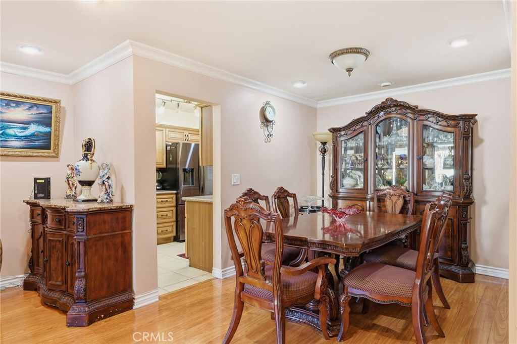 MLS #SR25273948 image #3