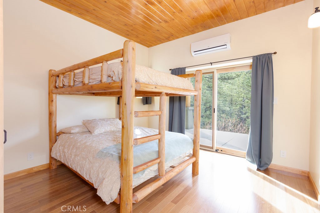 MLS #SR25274016 image #12