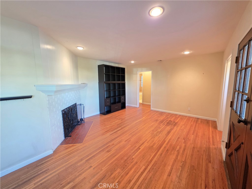 MLS #SR25274155 image #2