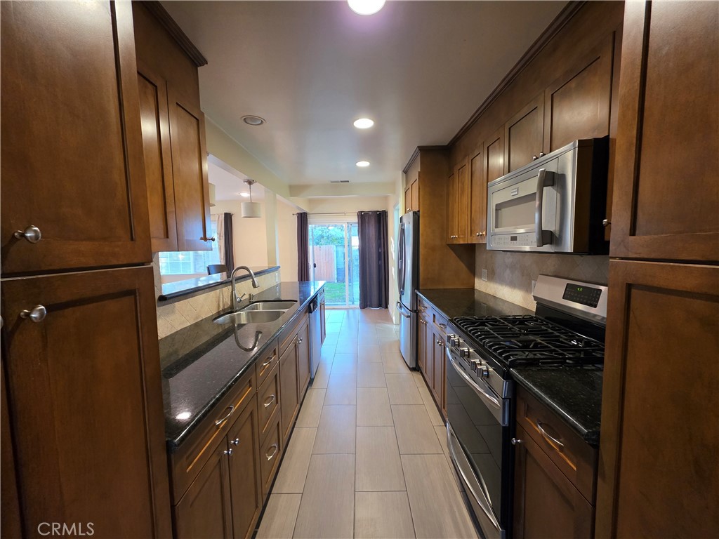 MLS #SR25274155 image #5