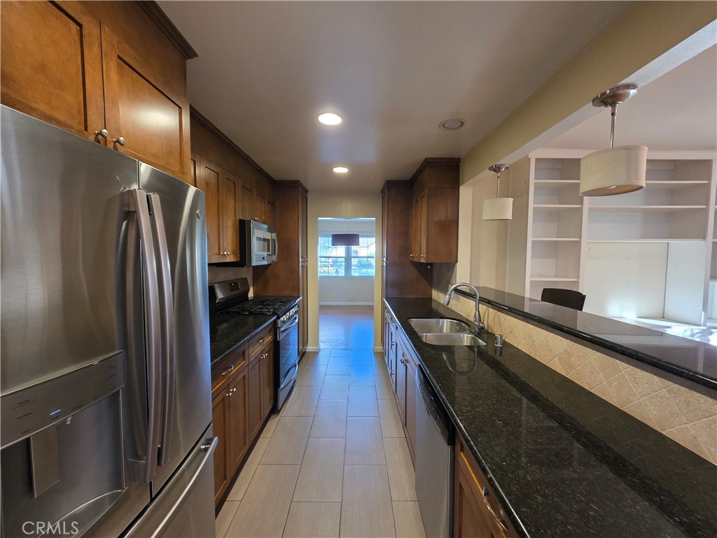 MLS #SR25274155 image #6