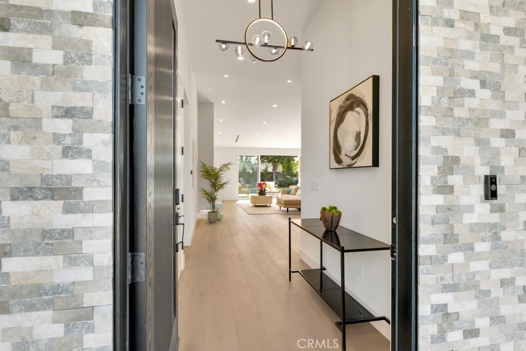 MLS #SR25274161 image #3