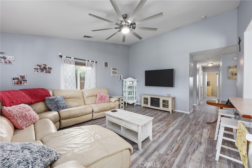 MLS #SR25274164 image #8