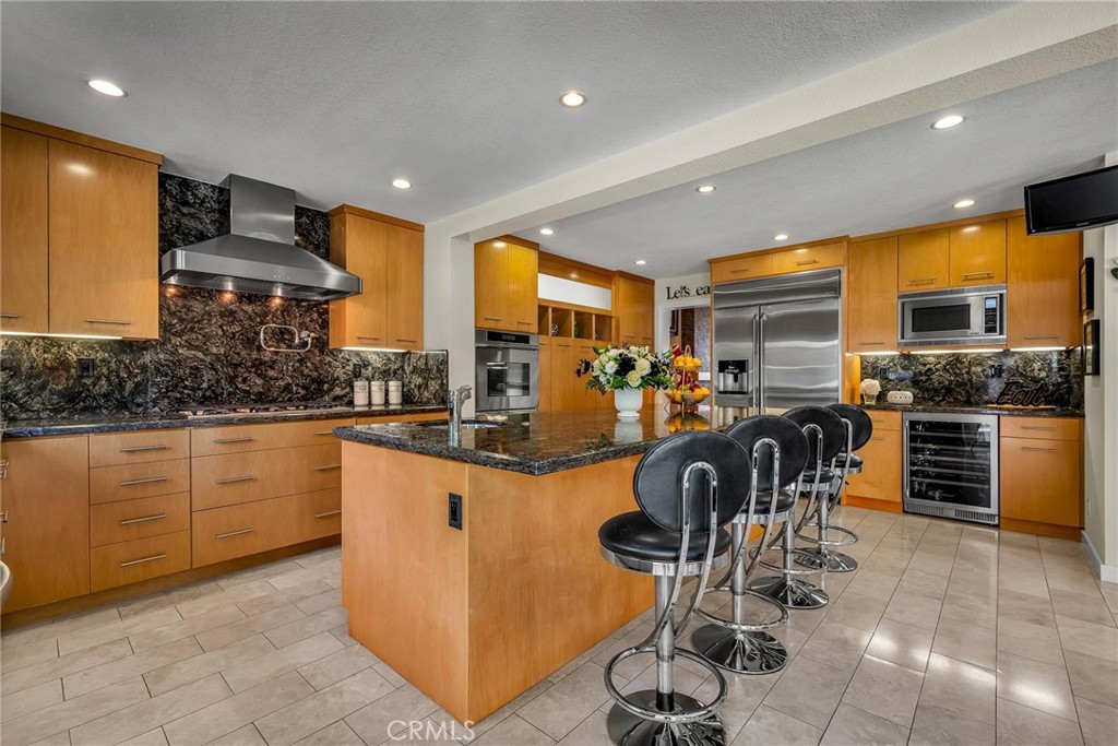 MLS #SR25274181 image #16